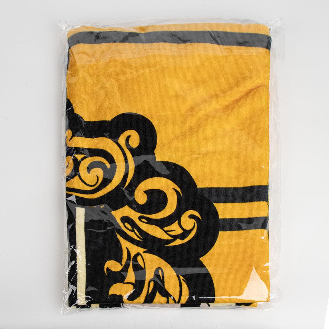 TOALLA MICROFIBRA HARRY POTTER HUFFLEPUFF - Imagen 2