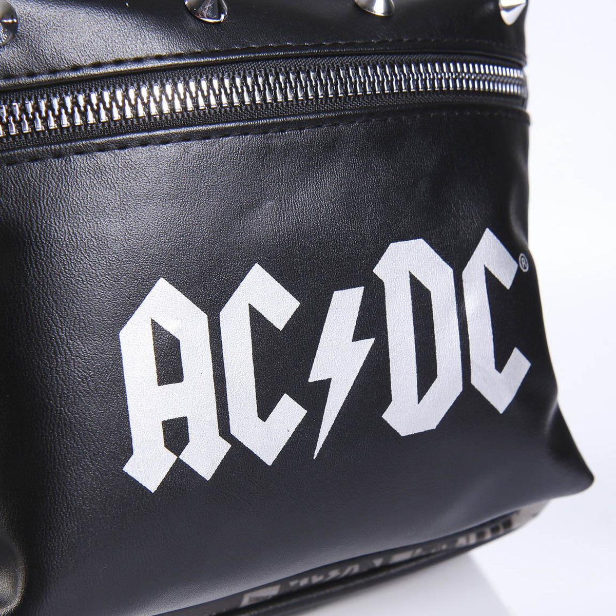 MOCHILA CASUAL MODA ACDC