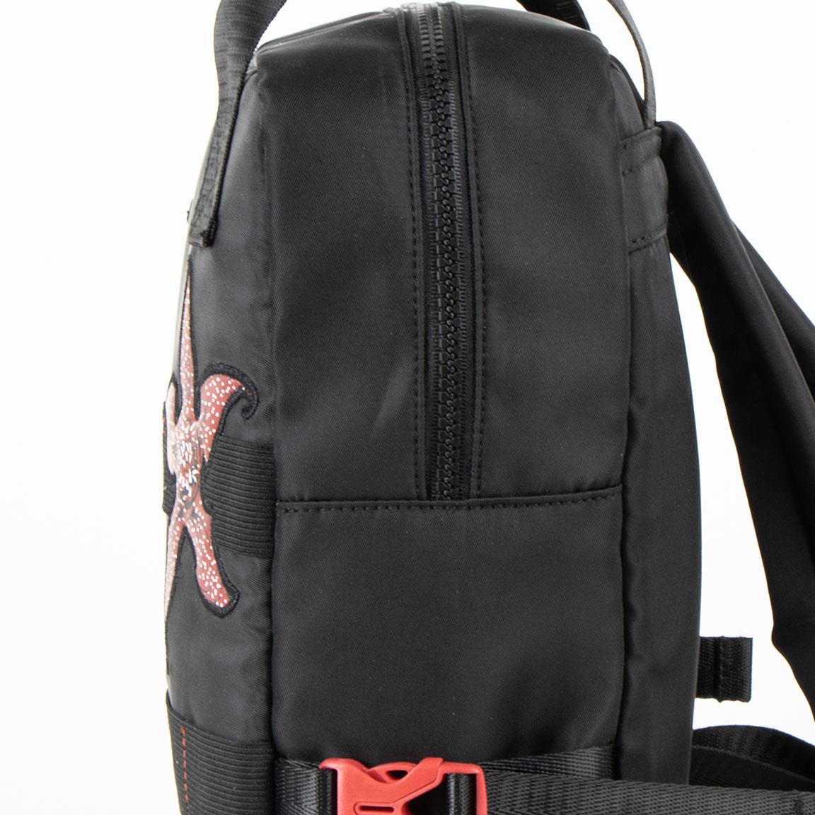 MOCHILA CASUAL TECNICA STRANGER THINGS