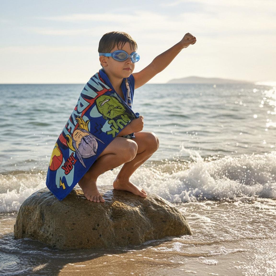 TOALLA SET GAFAS NATACION AVENGERS