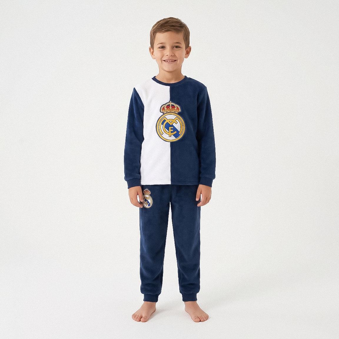 PIJAMA LARGO CORAL FLEECE APLICACIONES REAL MADRID