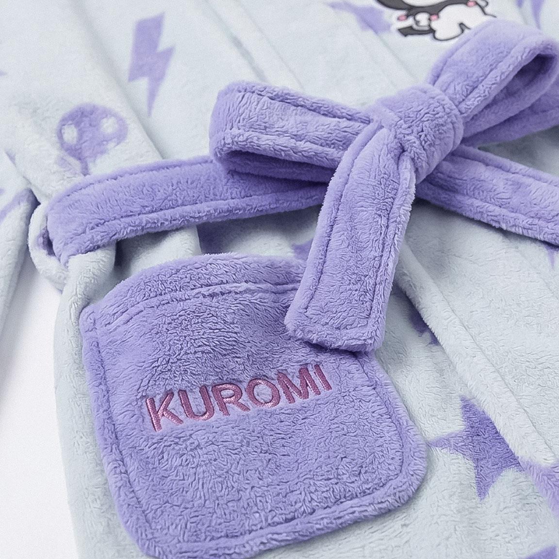 BATIN CORAL FLEECE APLICACIONES HELLO KITTY KUROMI